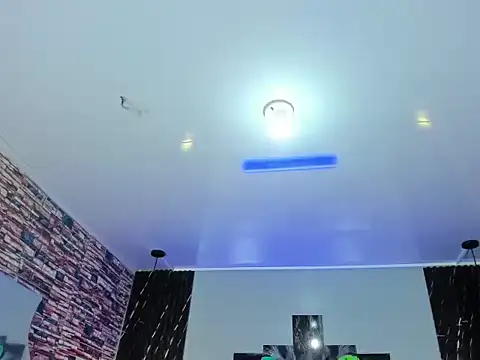 Jennfer Winson online show from November 23, 7:24 pm