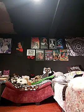 Snapshot of Isis_Bathory chatting on October 24, 4:03 pm Isis Bathory online show from October 24, 4:03 pm