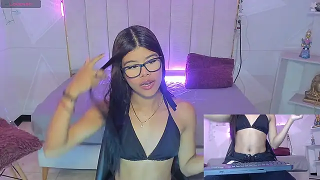 Sidney Brownn online show from October 31, 11:06 pm