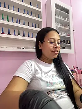 PaulaCruz01 online show from November 4, 7:02 pm