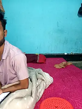 Snapshot of CoupleShow_432 chatting on November 28, 2:53 pm CoupleShow 432 online show from November 28, 2:53 pm