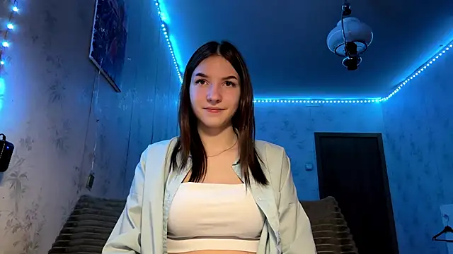 Snapshot of Beauty_miIa chatting on November 4, 3:11 pm Beauty miIa online show from November 4, 3:11 pm