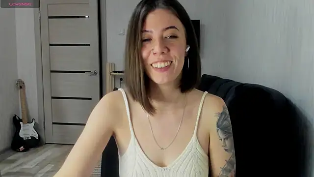 twinkle rosie online show from November 28, 5:10 am