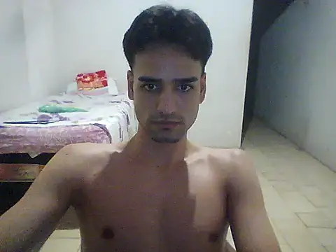 Snapshot of godboy_69 chatting on October 21, 10:43 pm godboy 69 online show from October 21, 10:43 pm