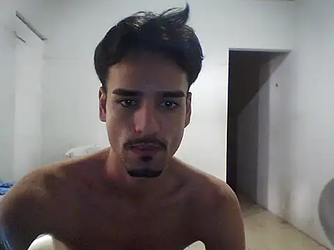 Snapshot of godboy_69 chatting on November 9, 5:22 pm godboy 69 online show from November 9, 5:22 pm