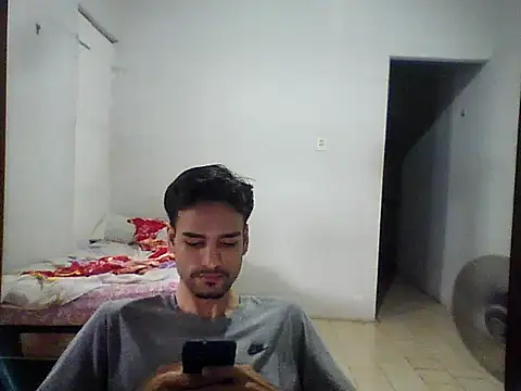 Snapshot of godboy_69 chatting on November 11, 12:49 pm godboy 69 online show from November 11, 12:49 pm