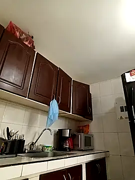 lizzietracy online show from December 1, 8:03 pm