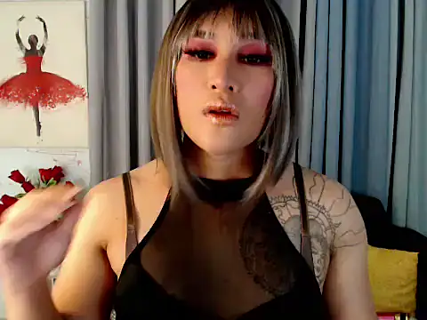 KeraMitenaa online show from October 27, 9:24 am