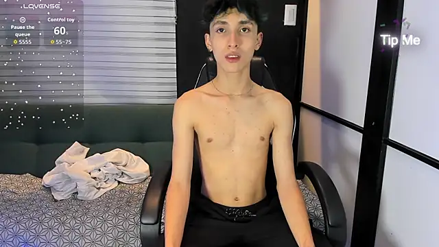 LiamPage  online show from November 16, 2:06 am