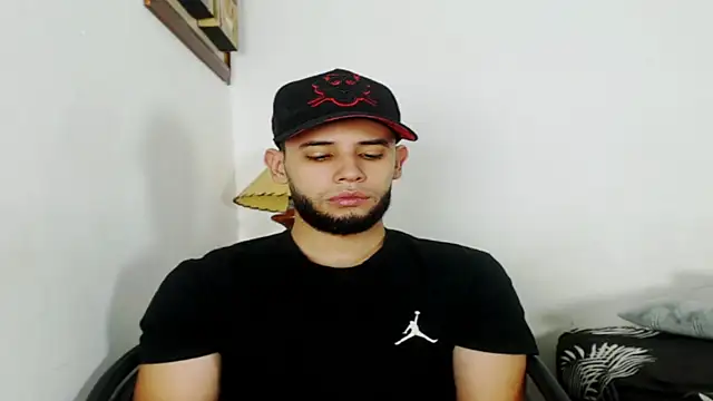 Maxcole 07 online show from October 31, 3:02 pm