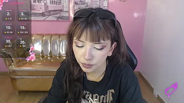 Snapshot of alexandra_gomez_t chatting on November 4, 8:30 pm alexandra gomez t online show from November 4, 8:30 pm