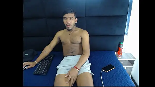 CamiloBuck online show from December 3, 4:31 am