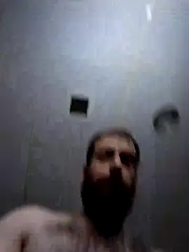 Snapshot of ylansoso chatting on November 28, 4:15 am ylansoso online show from November 28, 4:15 am