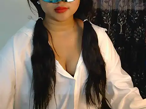 crazy witch online show from October 31, 5:47 pm