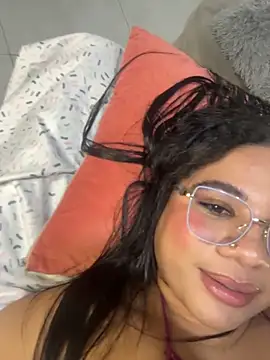 Snapshot of MelissaHex chatting on November 26, 11:06 pm MelissaHex online show from November 26, 11:06 pm