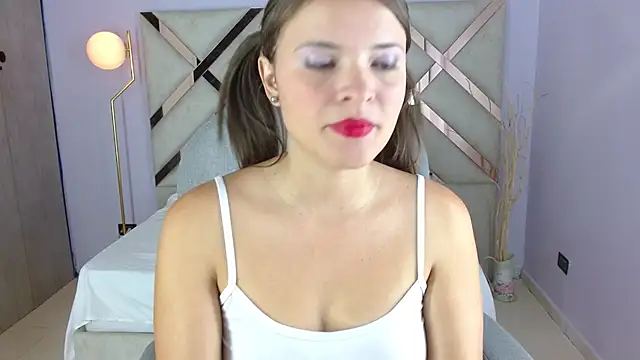 Snapshot of Katyrojas chatting on November 11, 12:16 pm Katyrojas online show from November 11, 12:16 pm