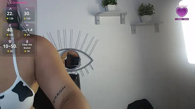 Juanita angell online show from November 29, 11:13 am