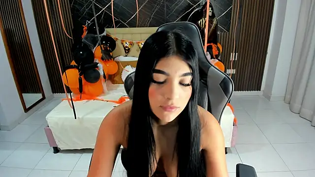 Milu 17 online show from November 4, 10:58 am