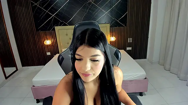 Milu 17 online show from November 26, 11:00 am