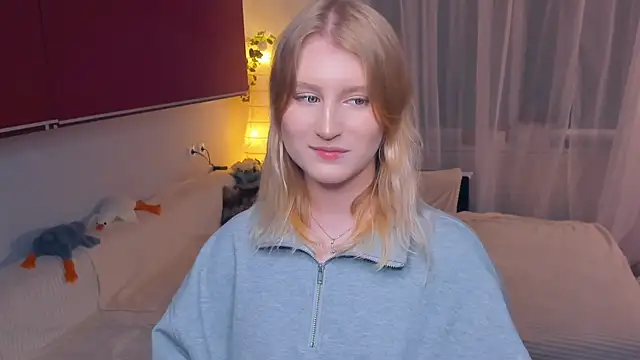 LisaRais online show from October 30, 8:53 pm