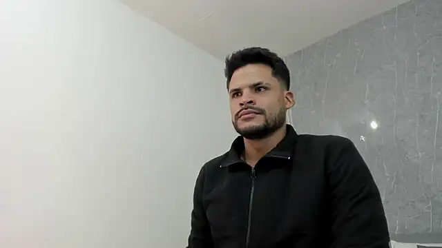 Hamilton 0 online show from November 20, 3:39 am