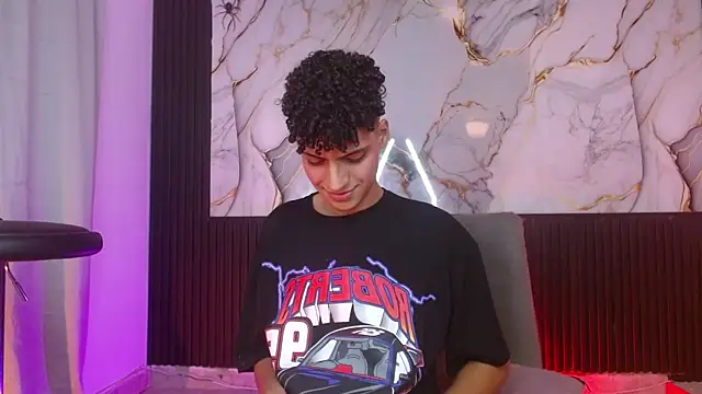 dan sweetboy online show from November 11, 12:21 am