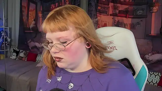 LottieReed online show from November 11, 3:12 pm