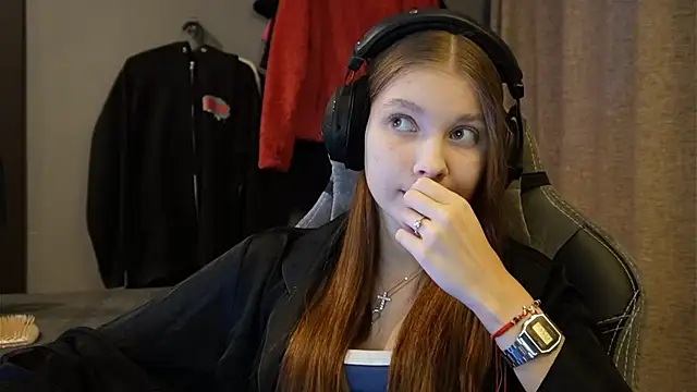 Softixq online show from November 16, 2:55 pm