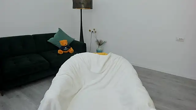 Arya Anna online show from November 25, 5:18 am