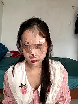 Pig pig11 online show from November 17, 9:15 am