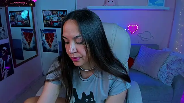 VenusIsLove  online show from January 24, 9:15 pm