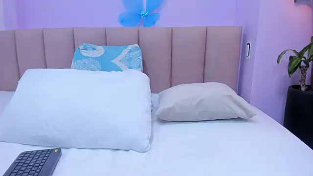 sienna mg online show from November 29, 11:57 am