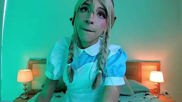 Snapshot of Damiian20_ chatting on November 19, 12:27 pm Damiian20 online show from November 19, 12:27 pm