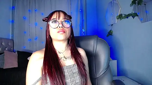 LittleNathy  online show from November 4, 11:31 am