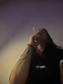 Hannahinfame online show from November 8, 11:21 am