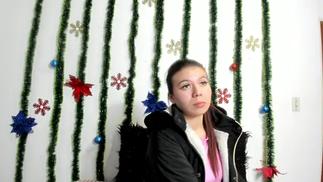 Vanessa Martinz online show from December 1, 12:10 pm