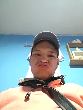 Snapshot of Ojitosbrrr chatting on November 4, 1:21 pm Ojitosbrrr online show from November 4, 1:21 pm