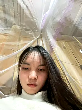 Snapshot of Tina_x chatting on November 23, 1:44 pm Tina x online show from November 23, 1:44 pm