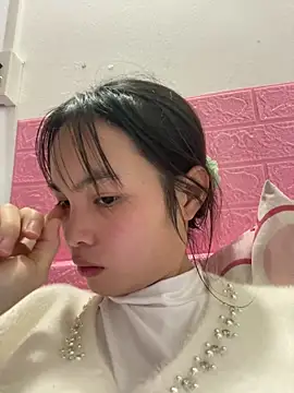 Snapshot of Tina_x chatting on December 14, 7:36 am Tina x online show from December 14, 7:36 am