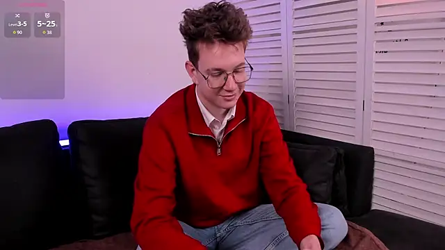 Snapshot of Teddy_Parker chatting on November 19, 8:03 am Teddy Parker online show from November 19, 8:03 am