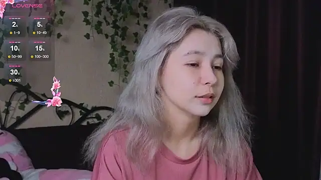 Alika Kiss online show from October 30, 3:52 am