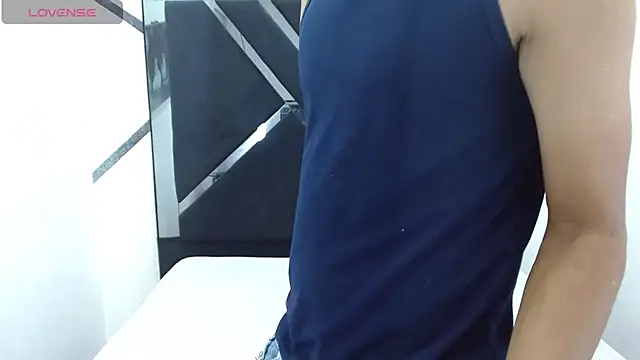 wiltom  online show from November 4, 9:25 pm