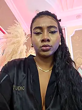 LizyTayloor online show from November 3, 1:23 pm