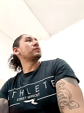 Snapshot of ErosyVenus69 chatting on November 17, 6:03 pm ErosyVenus69 online show from November 17, 6:03 pm