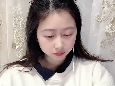 nuannuan35593 online show from November 17, 12:00 pm