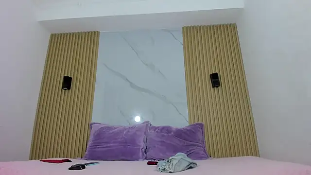  EMMYROSE online show from November 5, 11:27 pm