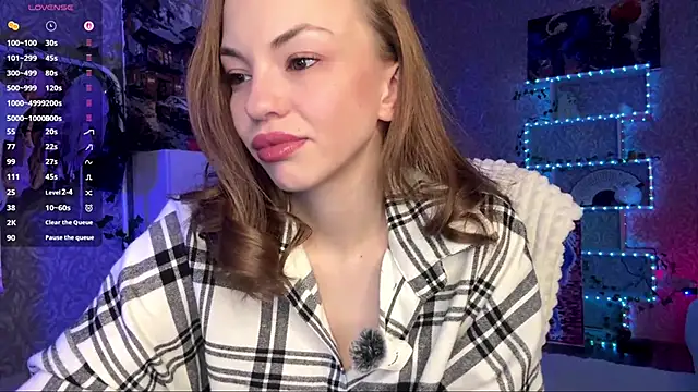 MiraVandee online show from November 13, 5:06 am