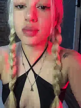 tiffanystarling online show from November 12, 12:49 pm