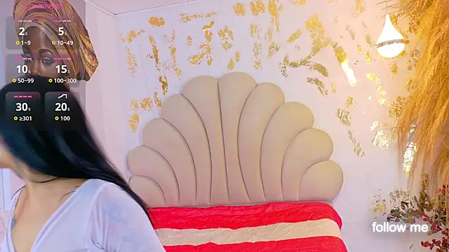 HellemMonet online show from November 16, 7:52 pm