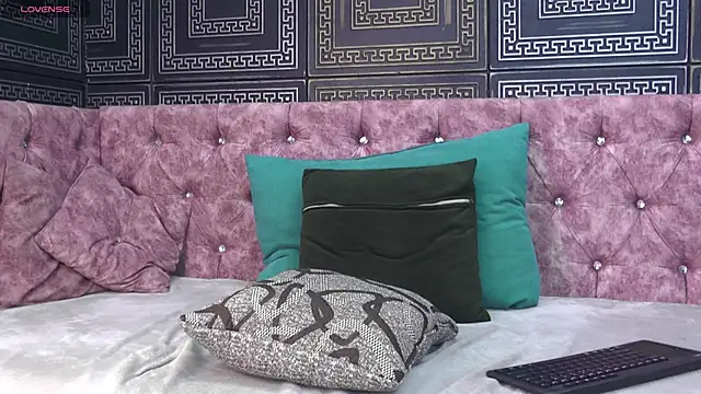 AidenStorm online show from November 9, 5:55 pm